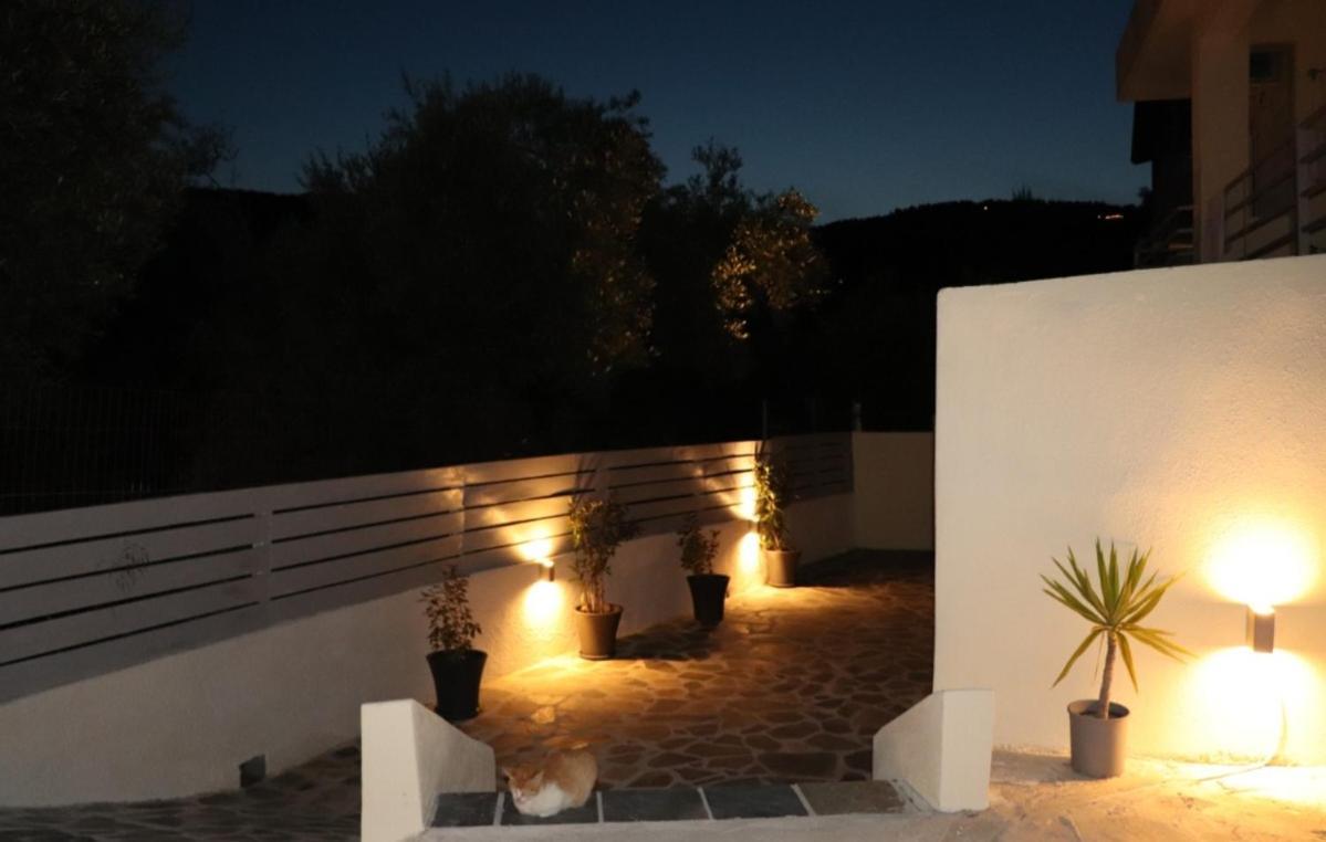 Fiosal Apartments 2 Skiathos Exterior photo